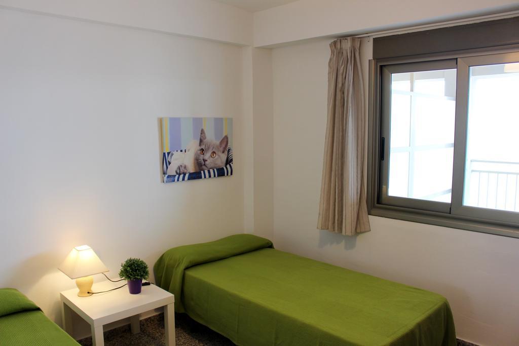 Apartment Nuria Белрегуарт Екстериор снимка